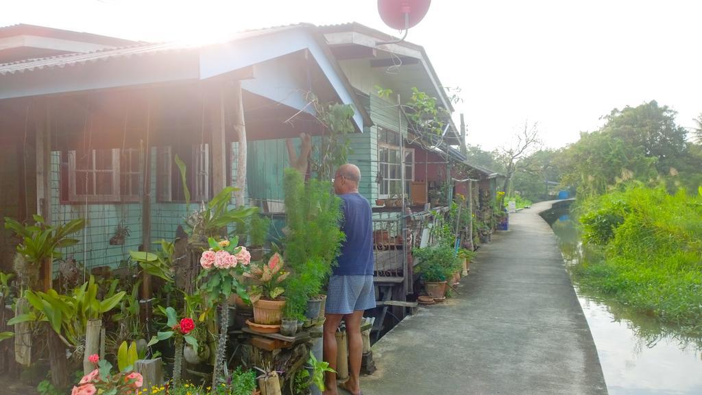 Apartamento Cast Away Nonthaburi Exterior foto